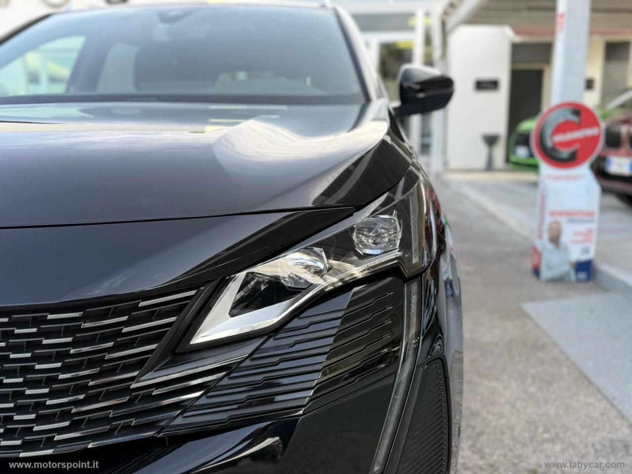PEUGEOT 5008 BlueHDi 130 S&S EAT8 GT Line