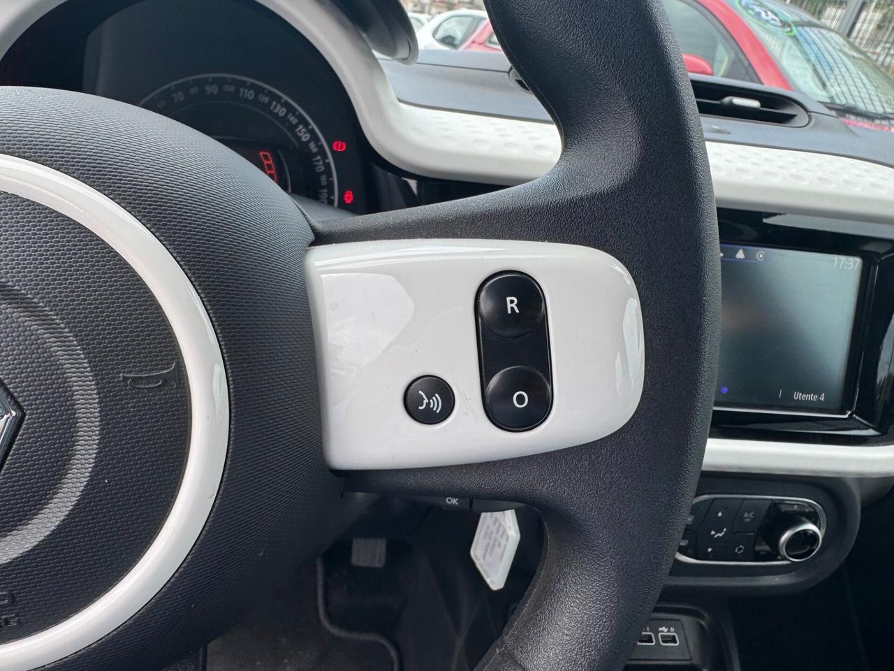 Renault Twingo 1.0cc SCe 65cv Equilibre