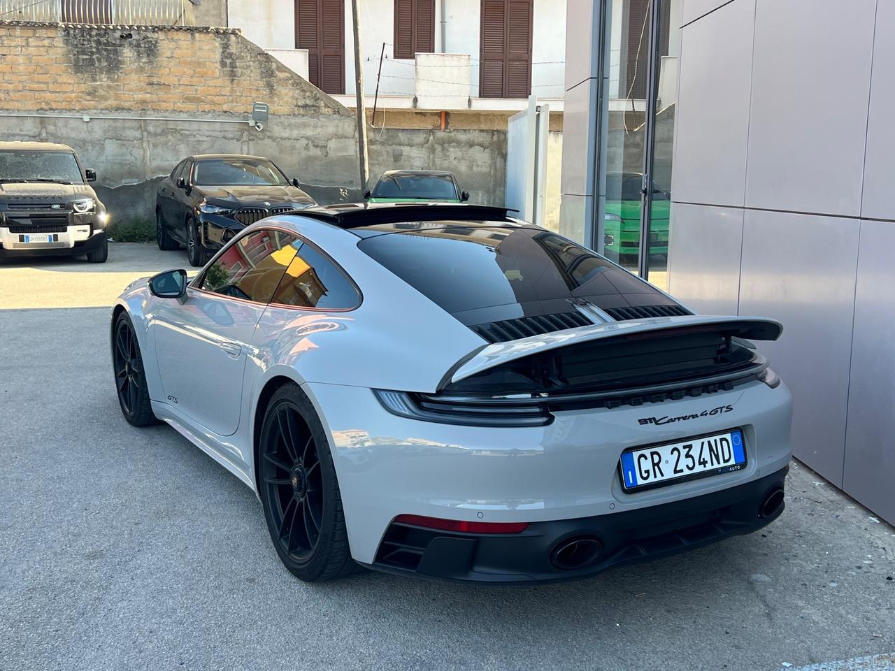 Porsche 992 Carrera 4 GTS possibilità noleggio no scoring