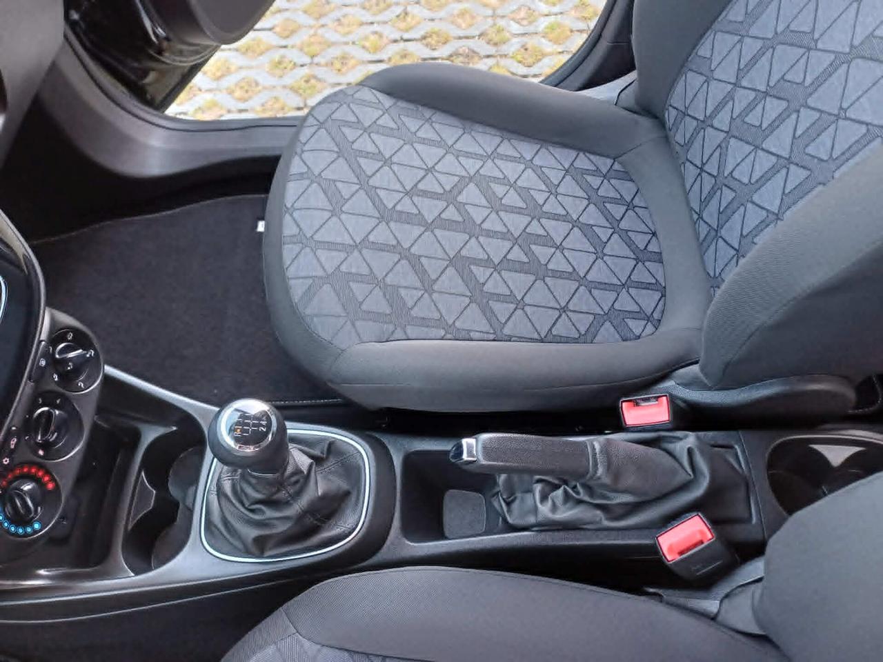 Opel Corsa 1.2 5 porte 120 Anniversary