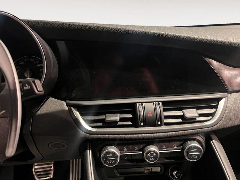 Alfa Romeo Giulia 2.2 t Veloce Q4 210cv auto