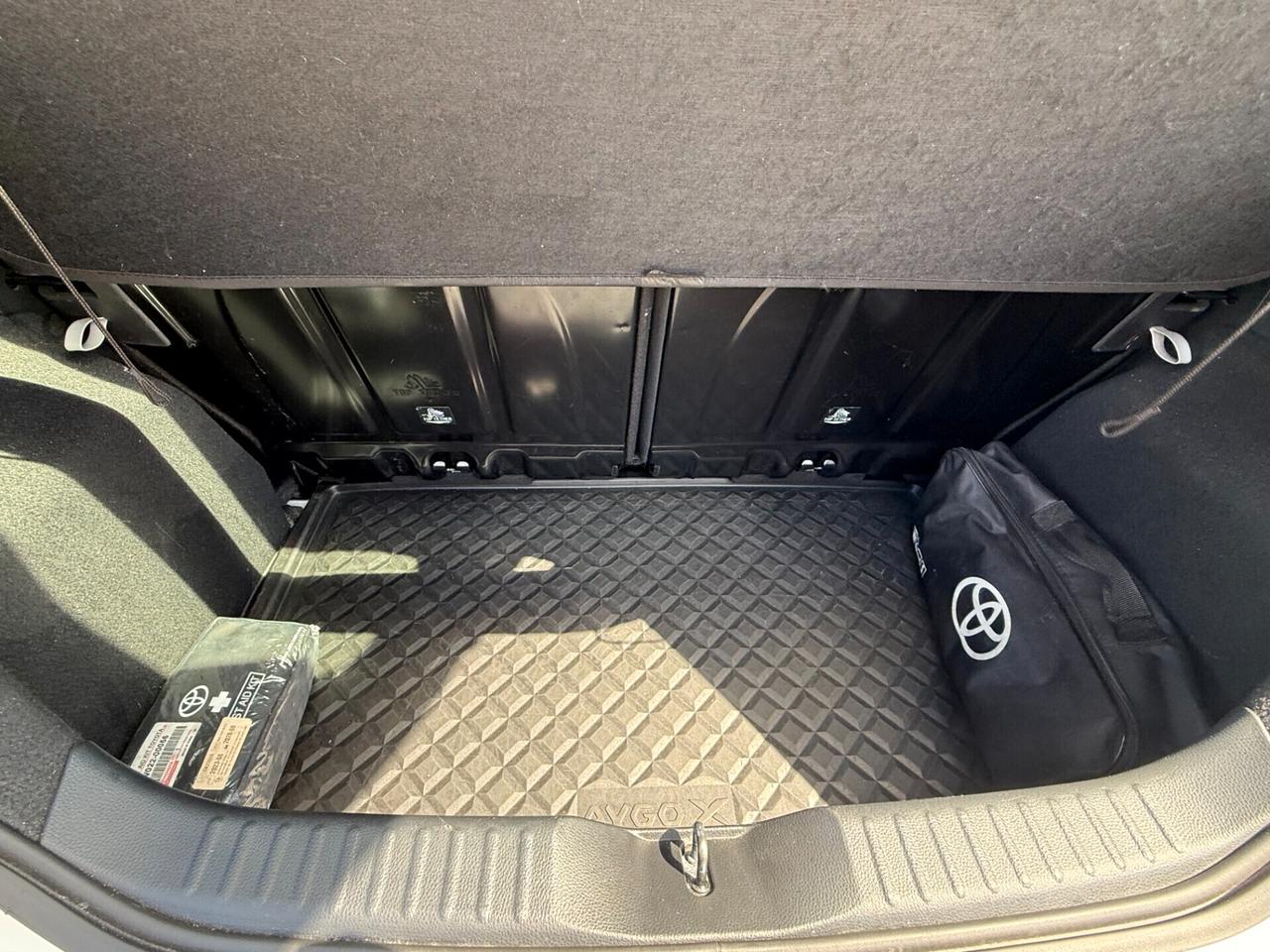 Toyota Aygo X 1.0 Active 72cv
