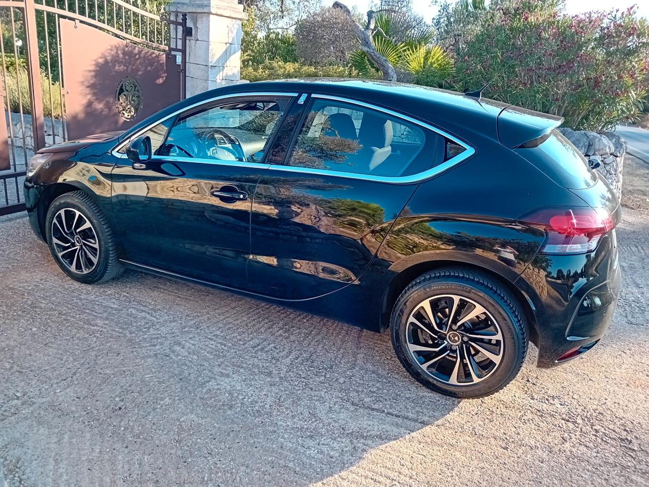 Ds DS4 4 BlueHDi 120 S&S Business
