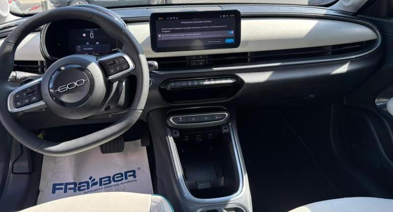 Fiat 600 1.2 hybrid La Prima 110cv auto LED-NAVI-18"