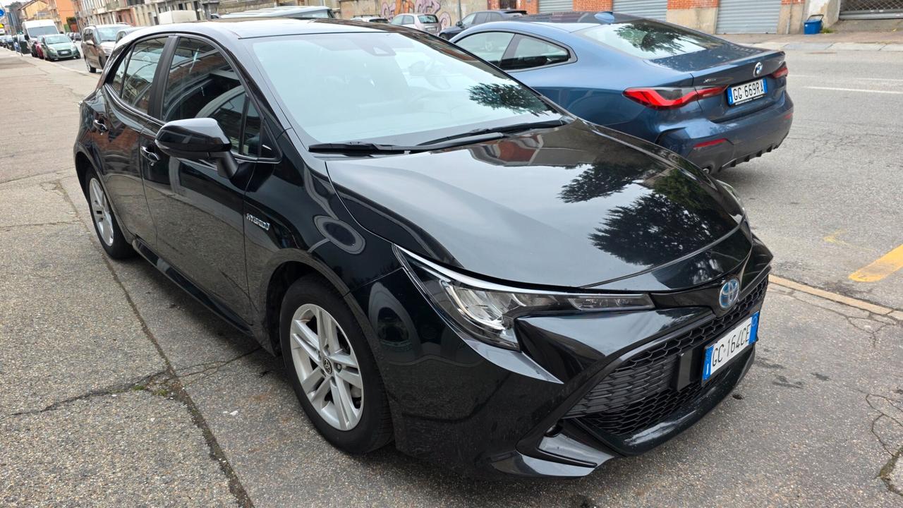 Toyota Corolla 1.8 Hybrid Business