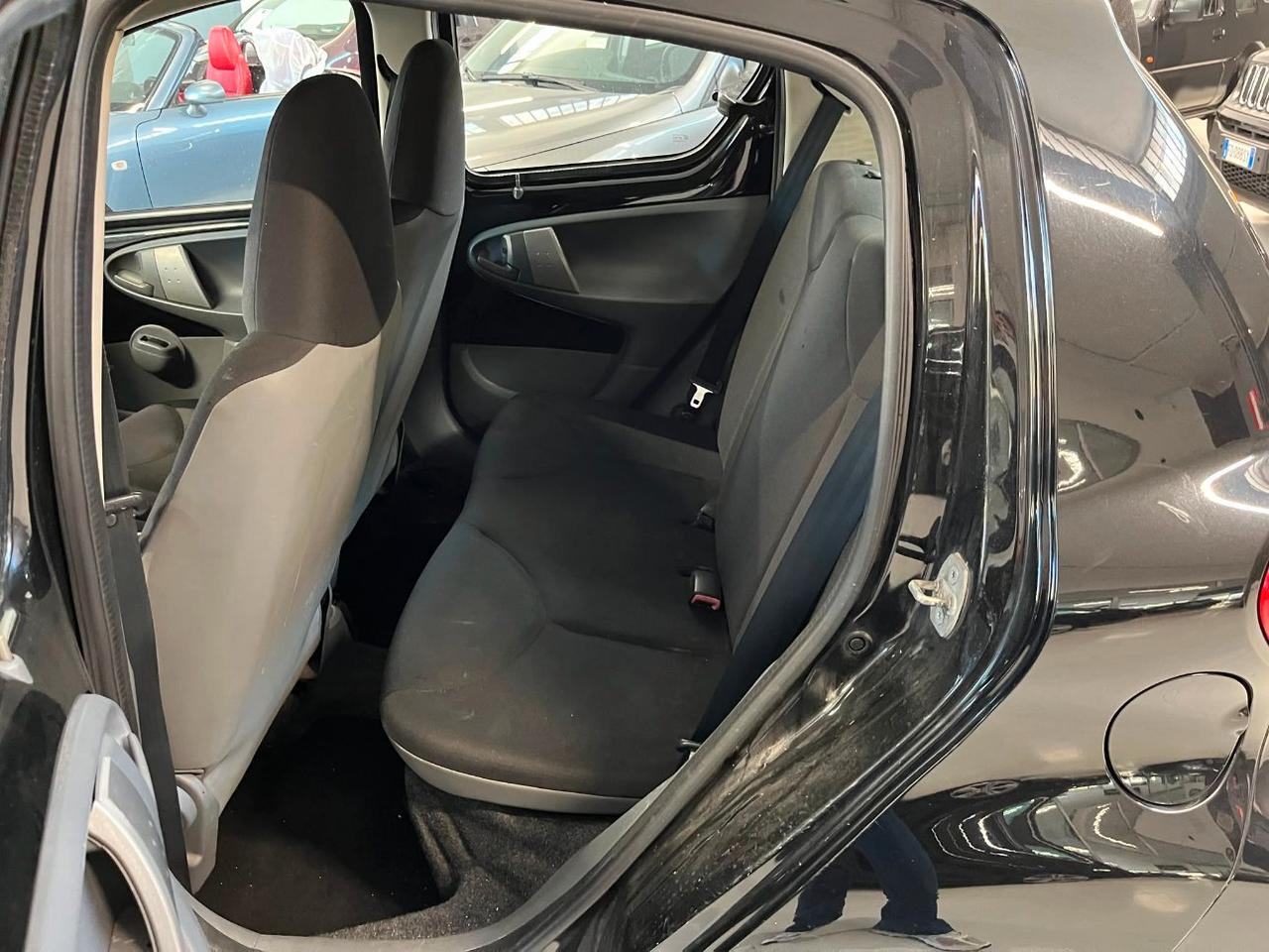 Toyota Aygo 5 Porte Aygo 5p 1.0 Now