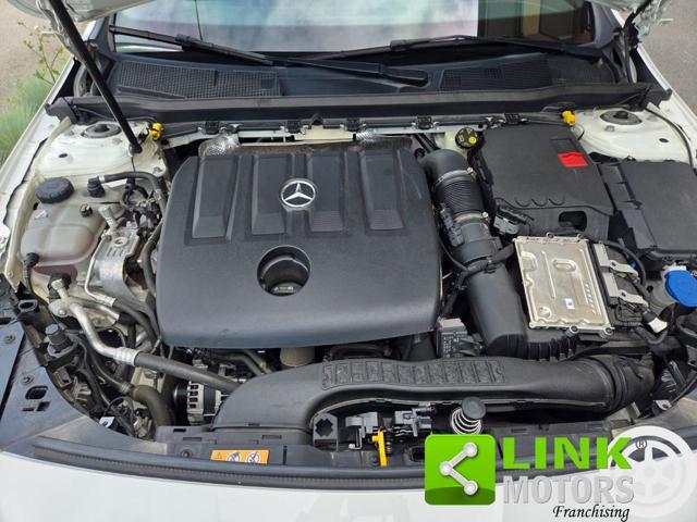 MERCEDES-BENZ A 180 d Automatic Premium AMG