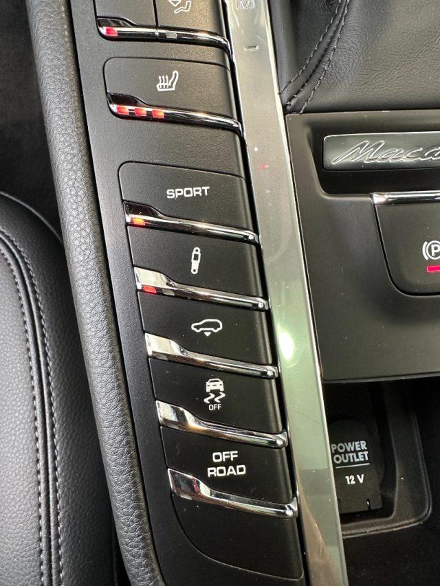 PORSCHE Macan 2.0 PDK - 20" - Tetto - Telecamera - Scarichi-PASM