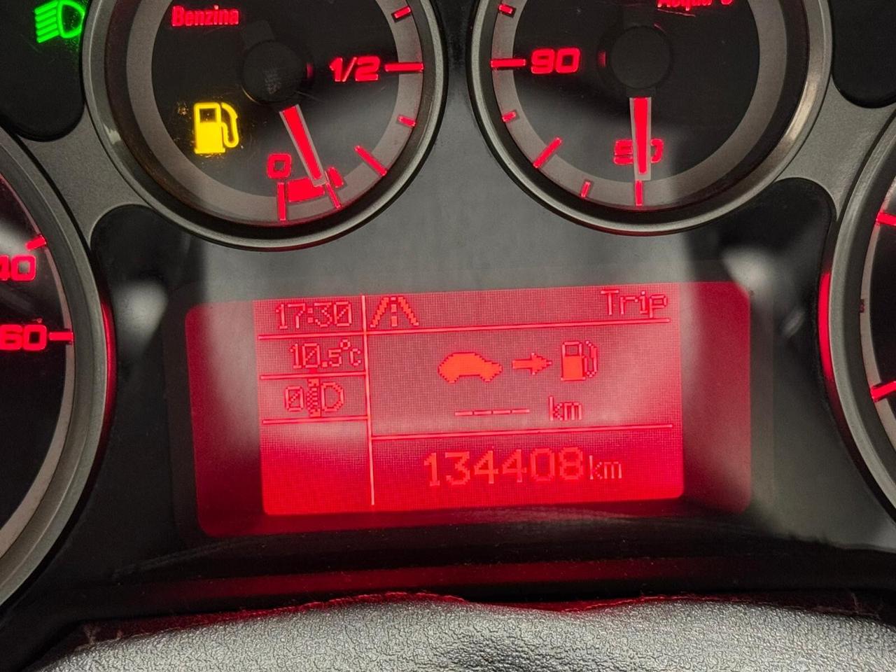 Alfa Romeo MiTo 1.4 78 CV Distinctive SI NEOPATENTATI