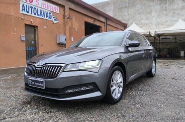 Skoda Superb 2.0 TDI EVO 150 CV SCR DSG Wagon Executive