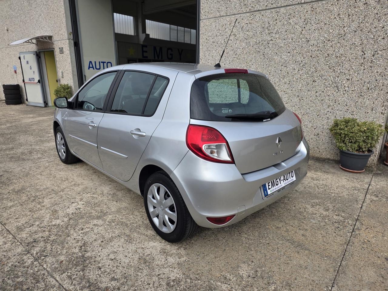 Renault Nuova Clio 1.2 16V 5 porte Live! Euro 5