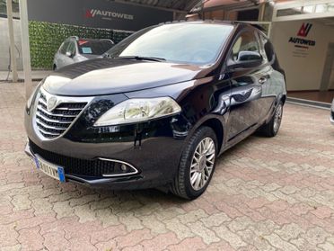 Lancia Ypsilon 0.9 TwinAir * TETTO APRIBILE *