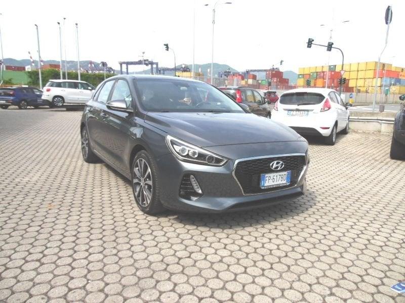 Hyundai i30 1.6 CRDi 136CV 5 porte Business in ottimo stato