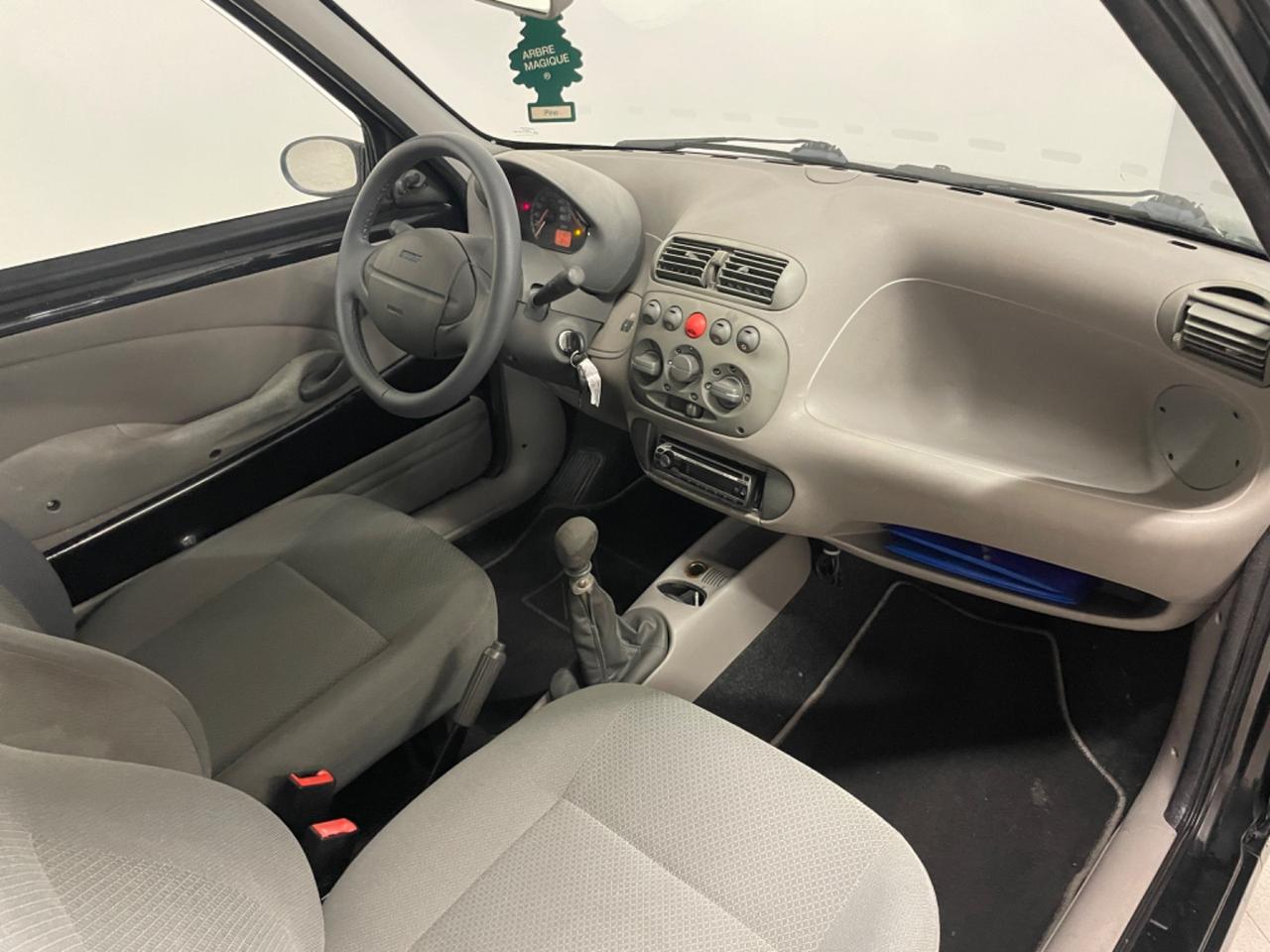 Fiat 600 1.1 Active clima Perfetta !