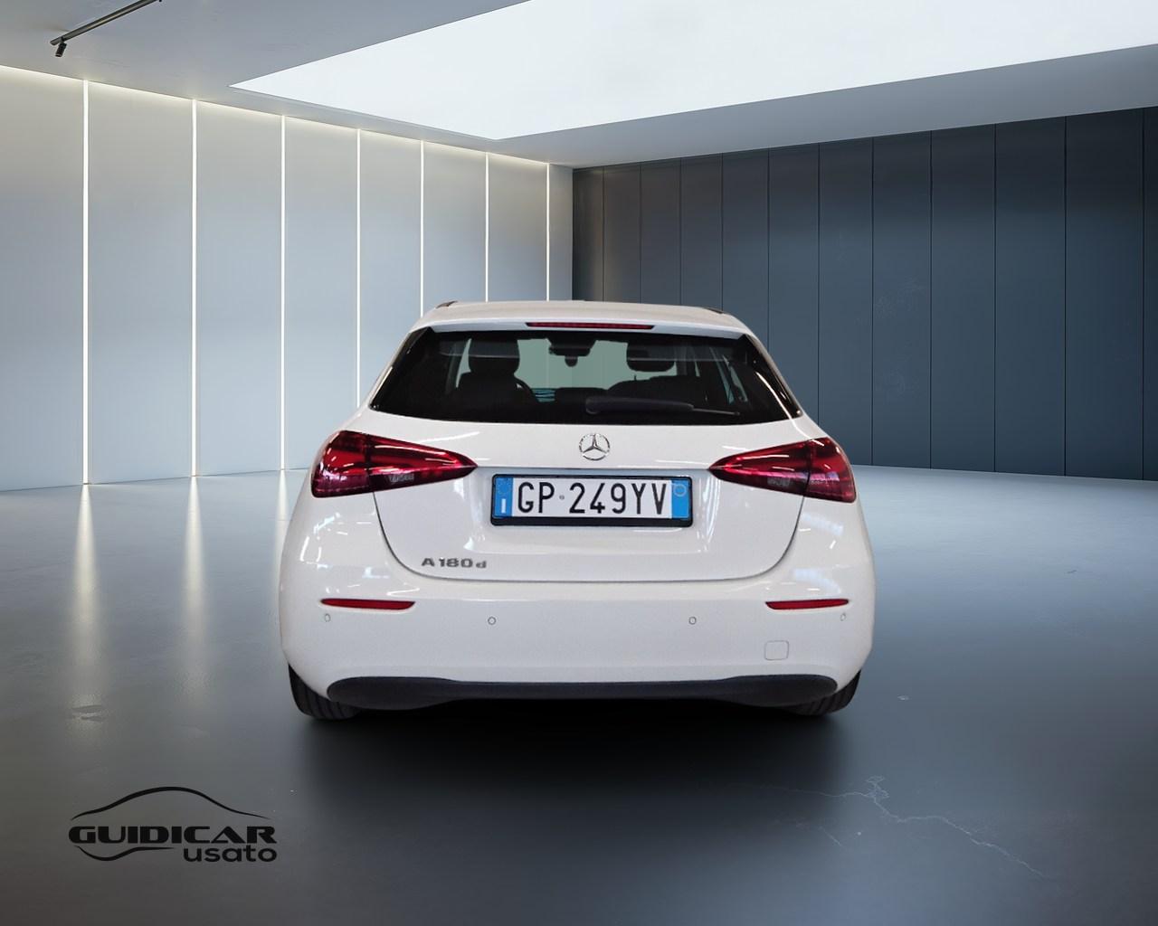 Mercedes-Benz Classe A - W177 2023 - A 180 d Advanced auto
