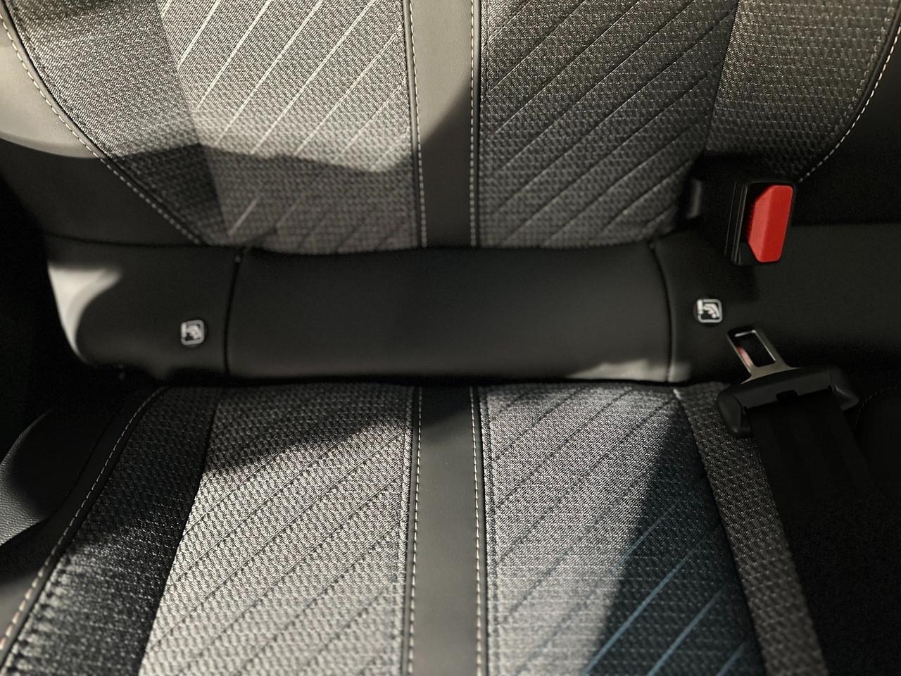 PEUGEOT 2008 II 2023 - 2008 1.2 puretech Allure s&s 100cv