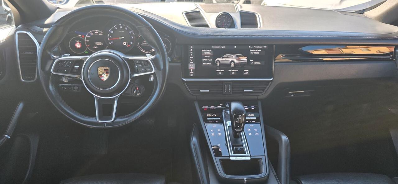 Porsche Cayenne Coupé 3.0 V6 TETTO