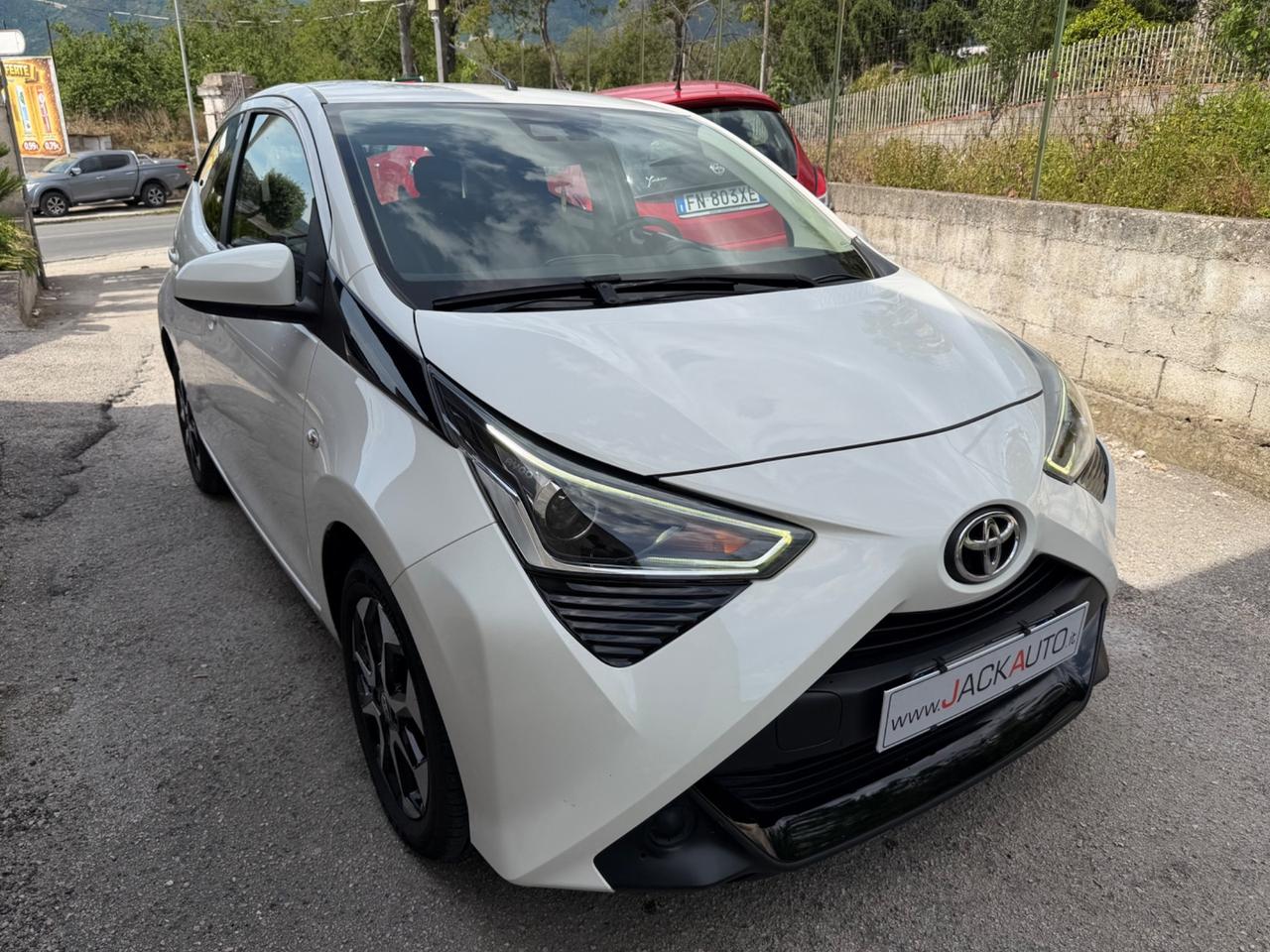 Toyota Aygo 1.0 VVT-i 72 CV 5 porte x-cool