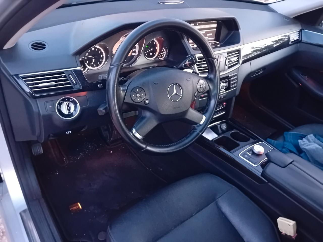Mercedes-benz E 350 E 350 CDI BlueEFFICIENCY Avantgarde