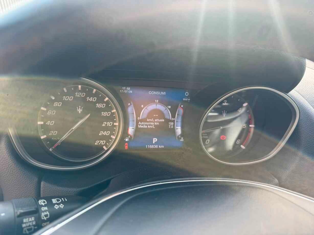 MASERATI LEVANTE 3.0 D 250 CV