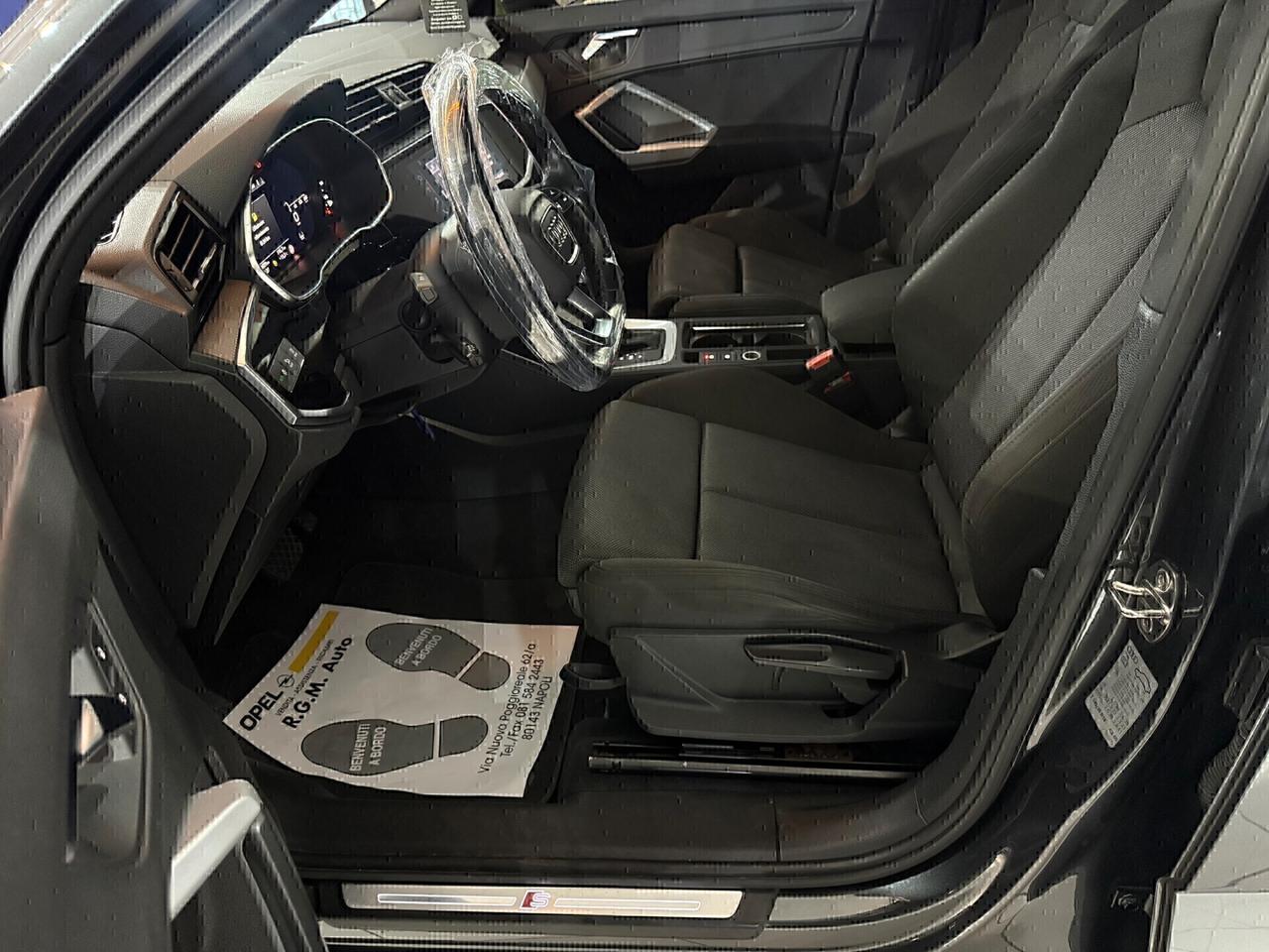 Audi Q3 35 TDI S tronic line edition KM 121951