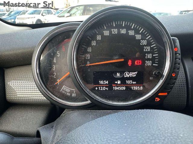 MINI Cooper D Mini IV F55-F56 2014 1.5 Hype 5p tg. FF546SY