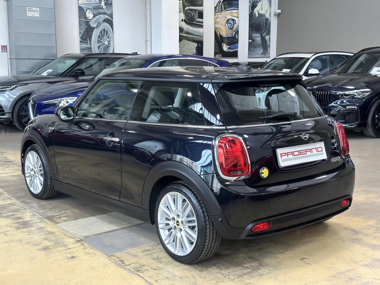 Mini Cooper SE Classic Full Electric Auto - Navi - Pack Luci - Carplay