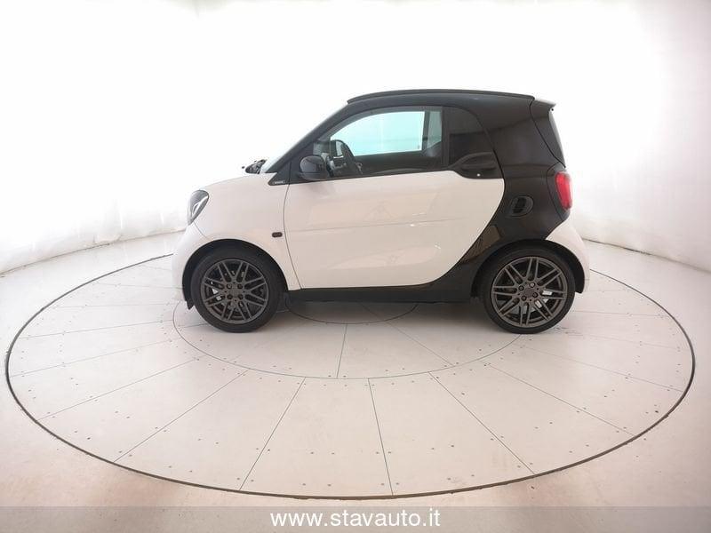 smart fortwo fortwo 1000 52 kW MHD coupé optional brabus