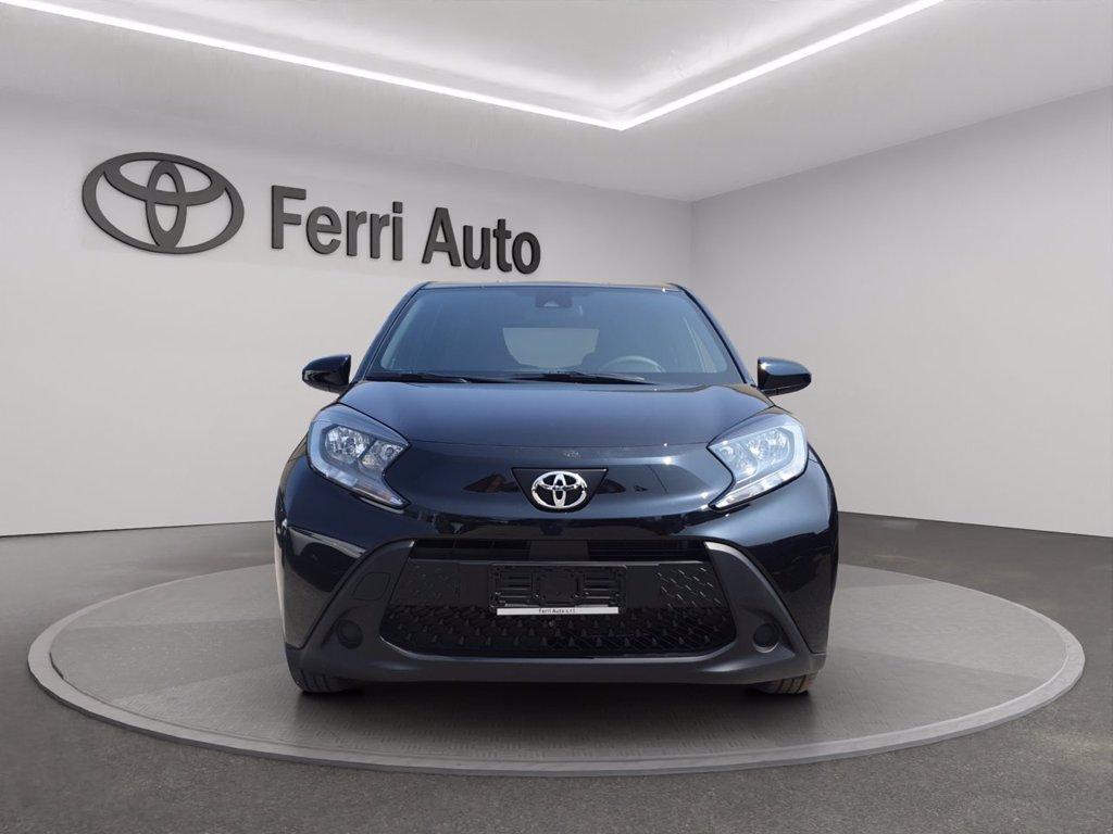 TOYOTA Aygo x 1.0 active 72cv del 2025