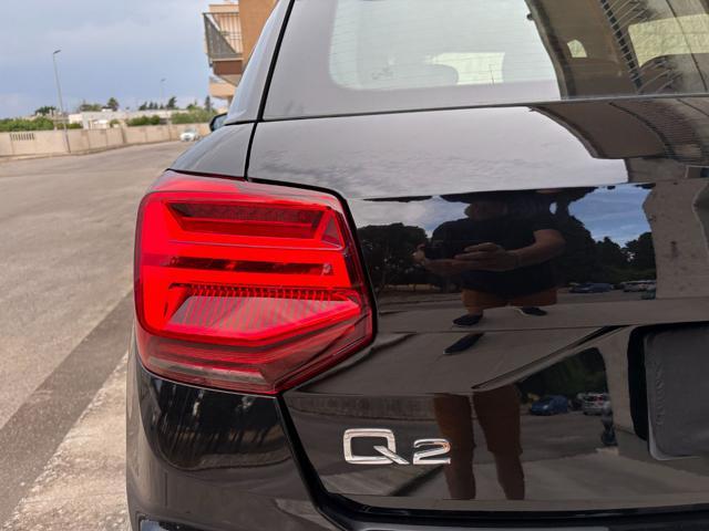 AUDI Q2 30 TDI S tronic Admired Advanced COCKPIT