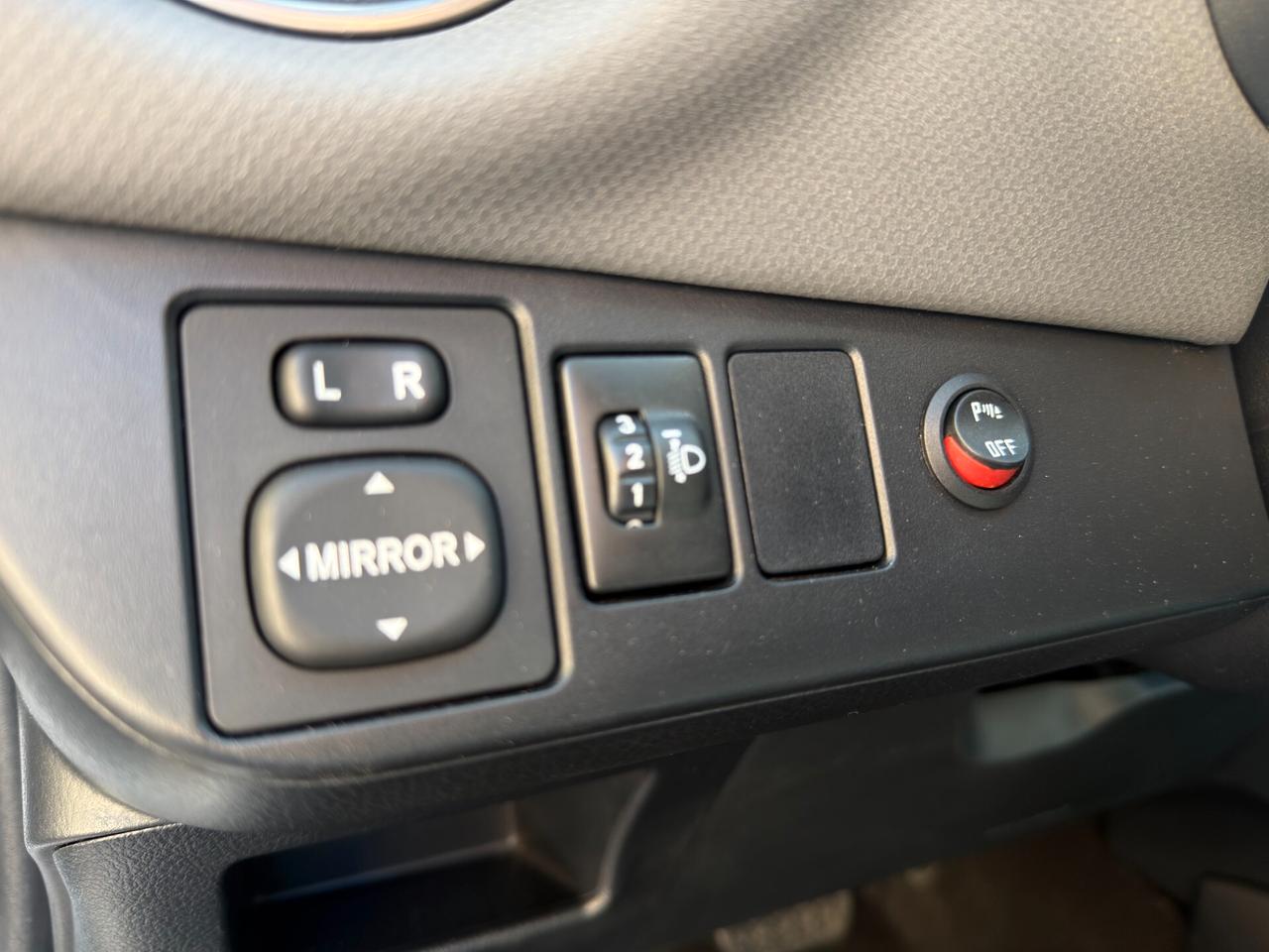 Toyota Yaris 2016 5p 1.5cc 75Cv Automatica