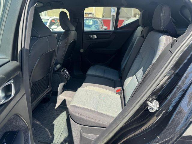 VOLVO XC40 T2 automatico Core (AUTOCARRO N1)
