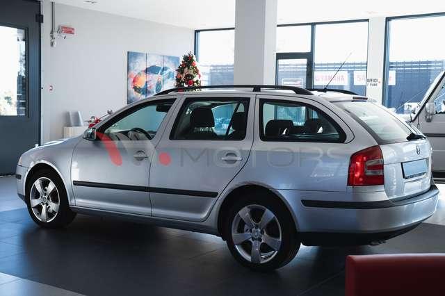 Skoda Octavia Wagon 2.0 TDI Elegance DSG