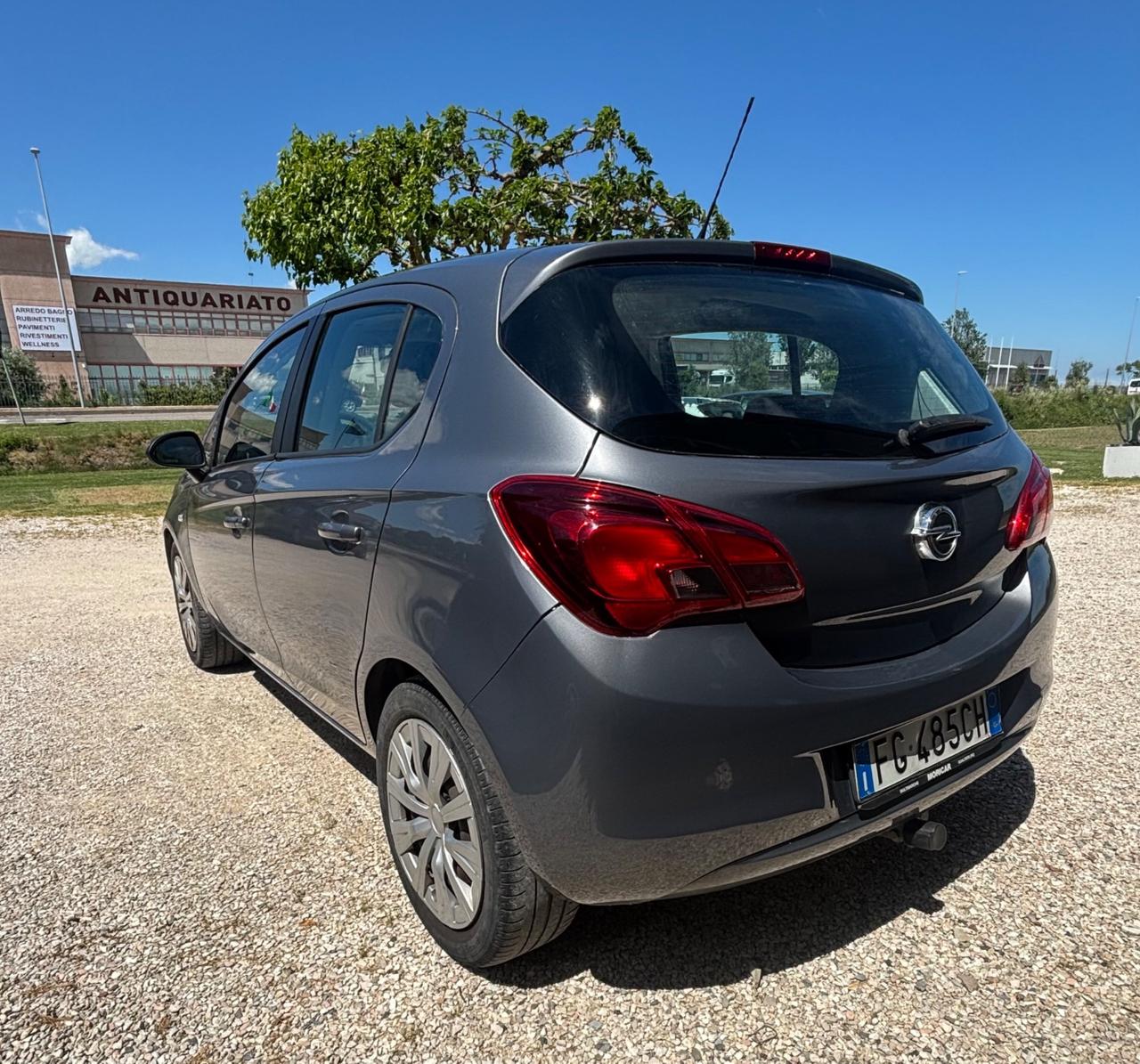 Opel Corsa 1.4 90CV GPL Tech 5 porte Innovation