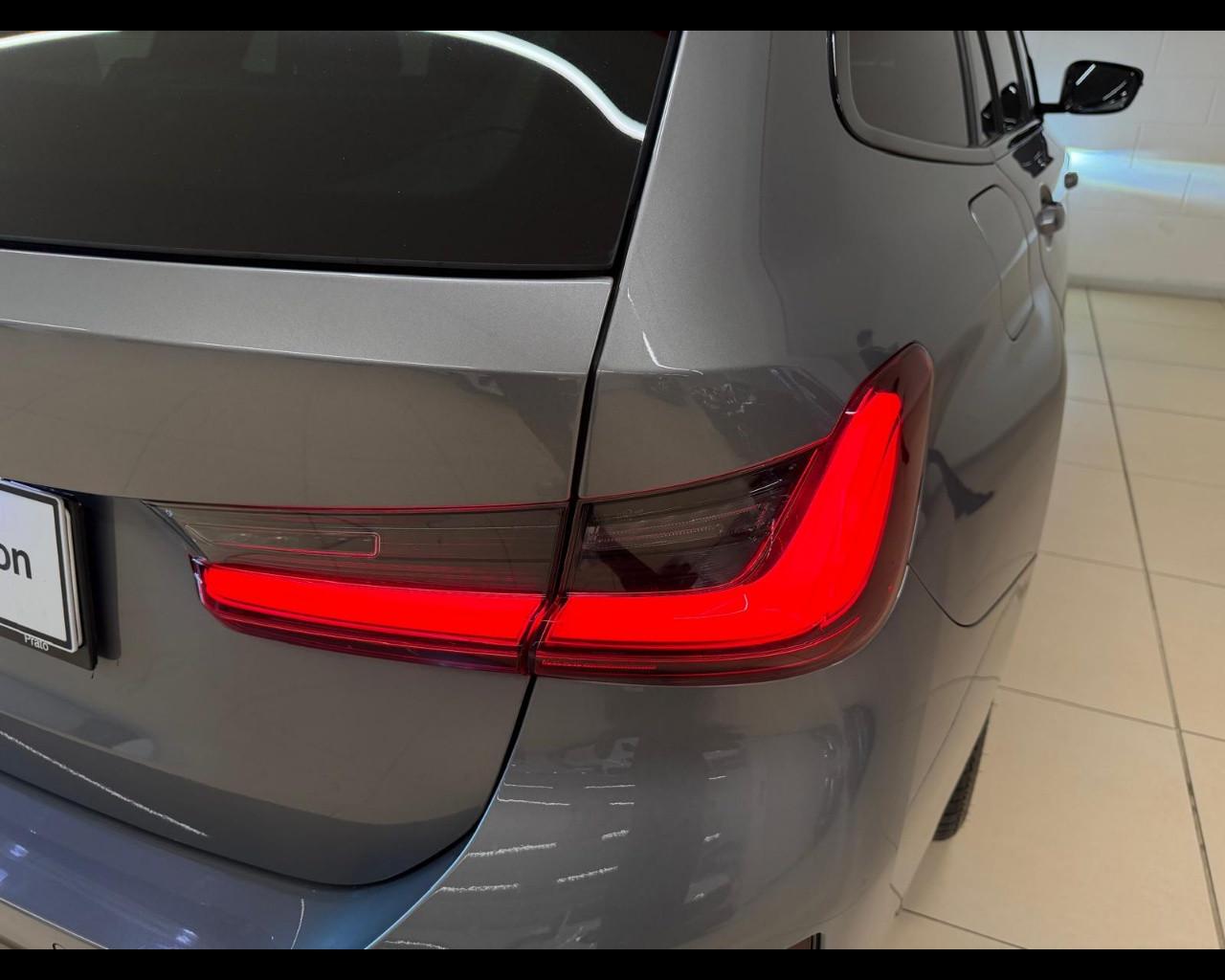 BMW Serie 3(G20/1-80/1) - 320d 48V Touring Msport