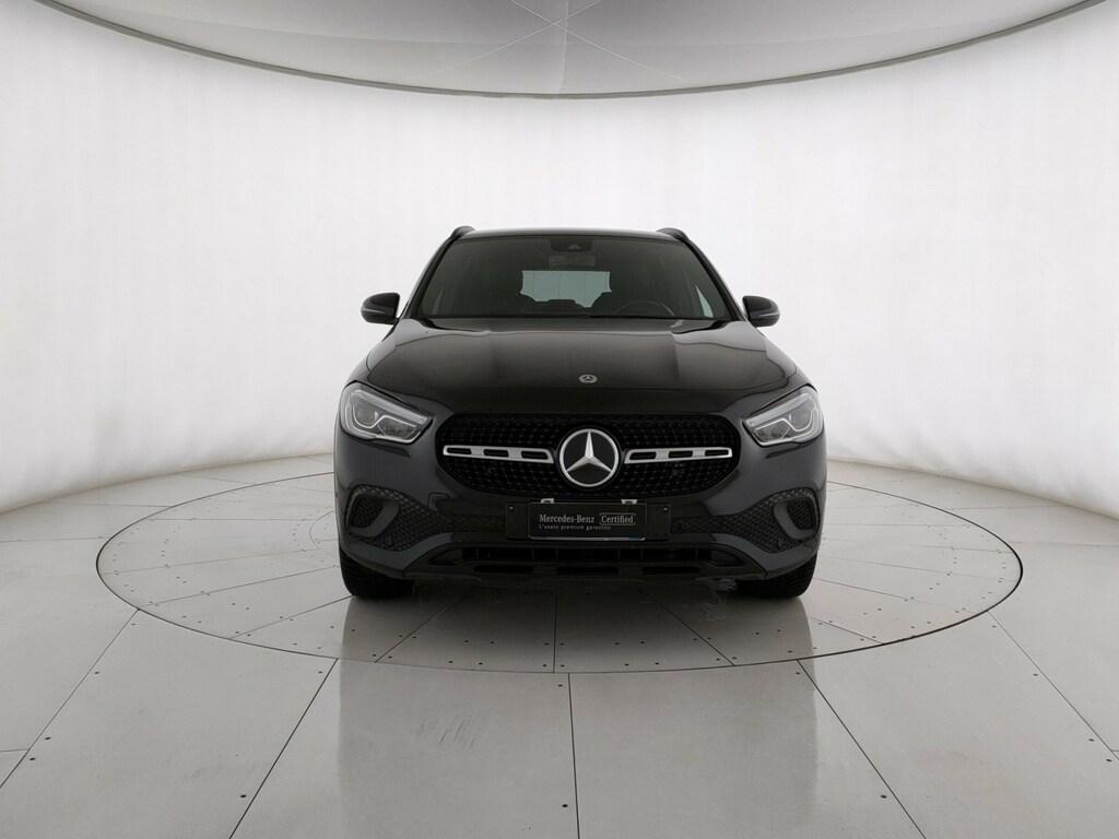 Mercedes GLA 180 180 D Premium 8G-DCT