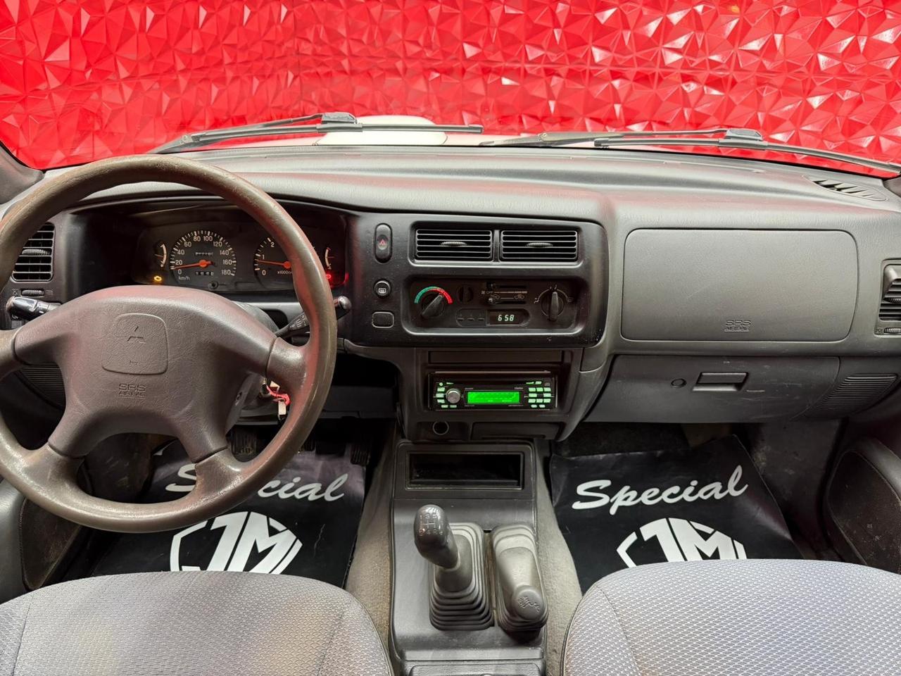 Mitsubishi L200 2.5 TDI 4WD Magnum Club Cab Pick-up