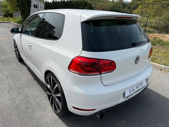 Volkswagen Golf GTI Golf 2.0 TSI 3p. GTI