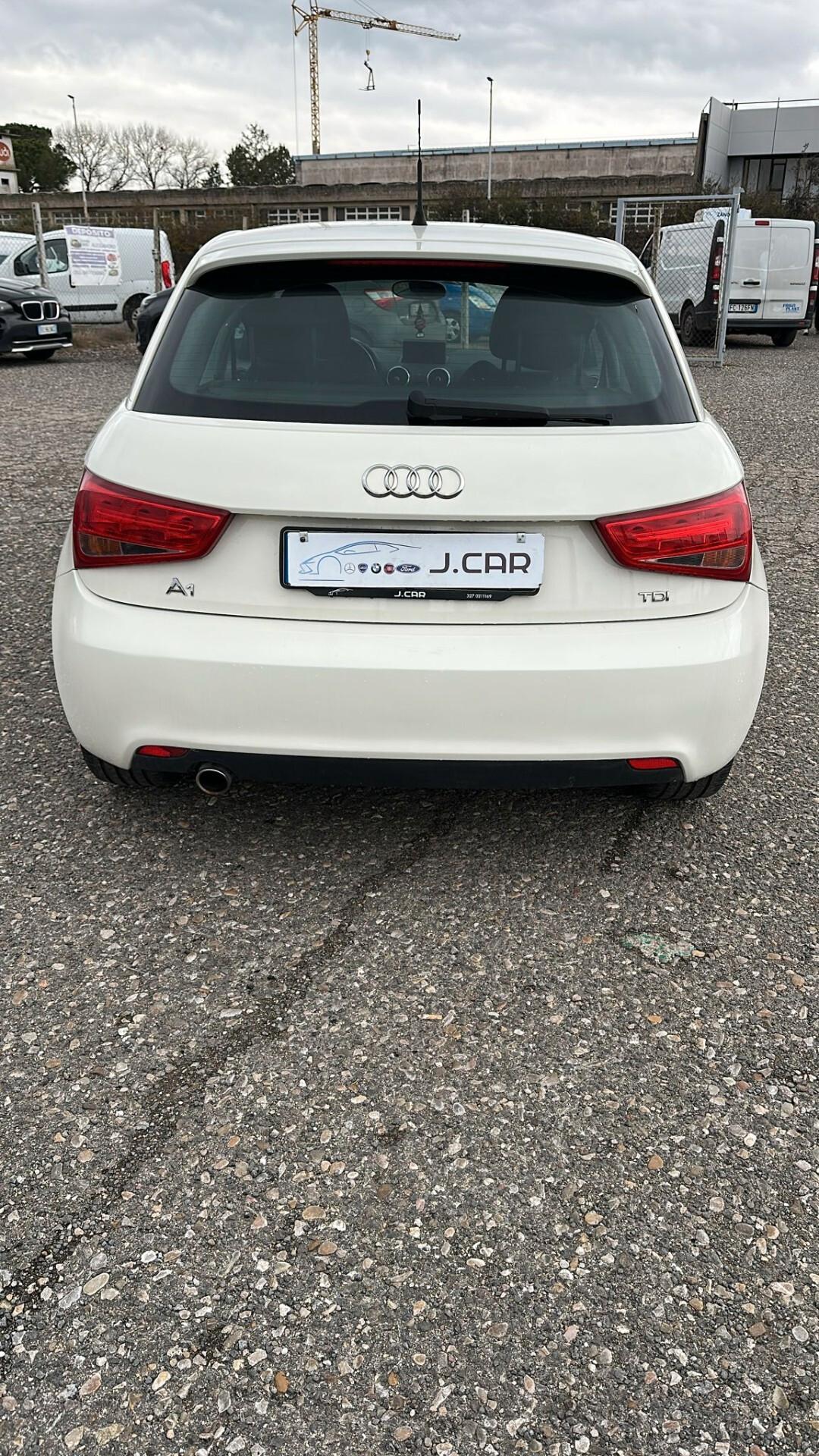Audi A1 1.6 TDI S tronic Ambition