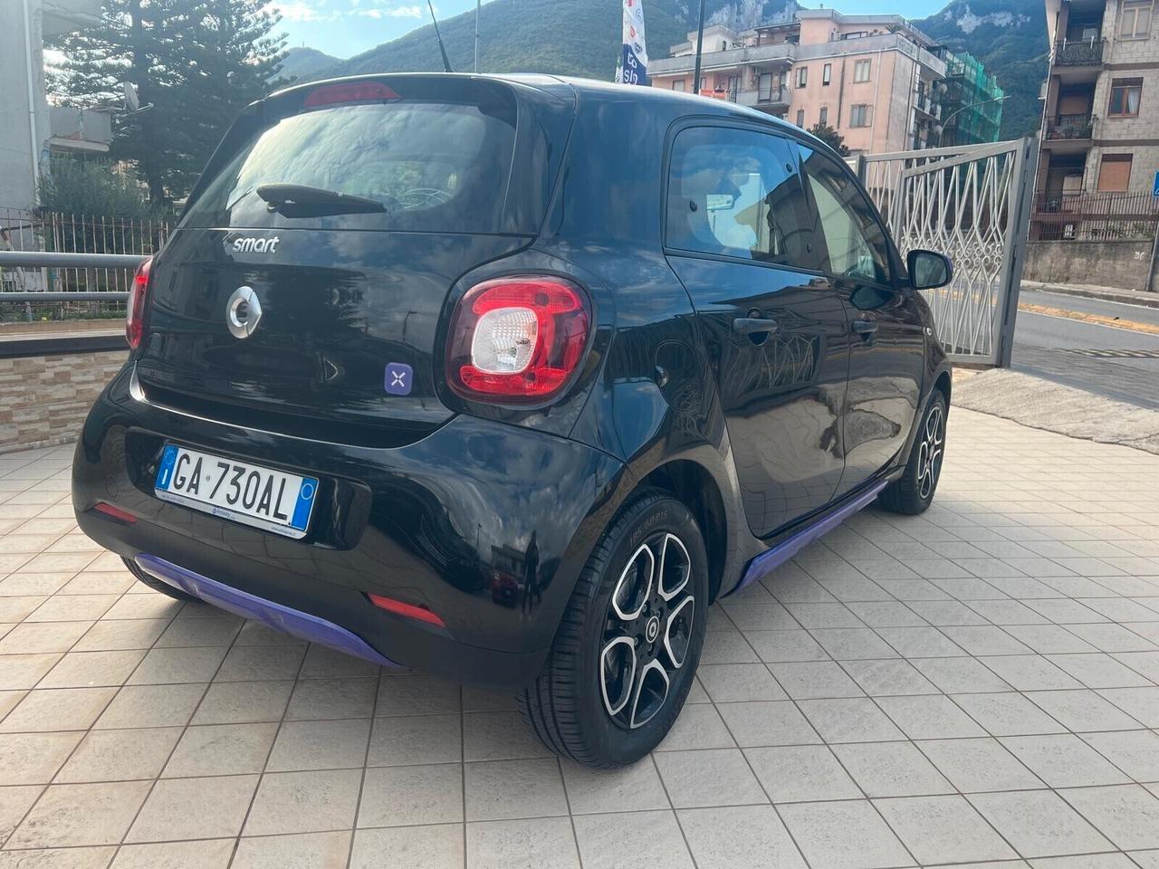 Smart ForFour EQ Enel x - black - Garanzia Smart - 12/2019 - km26.000 - TETTO PANORAMICO