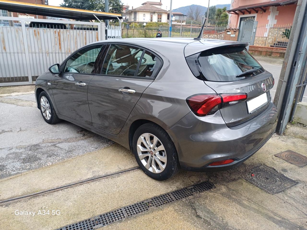 Fiat Tipo 1.6 Mjt S&S 5 porte S-Design