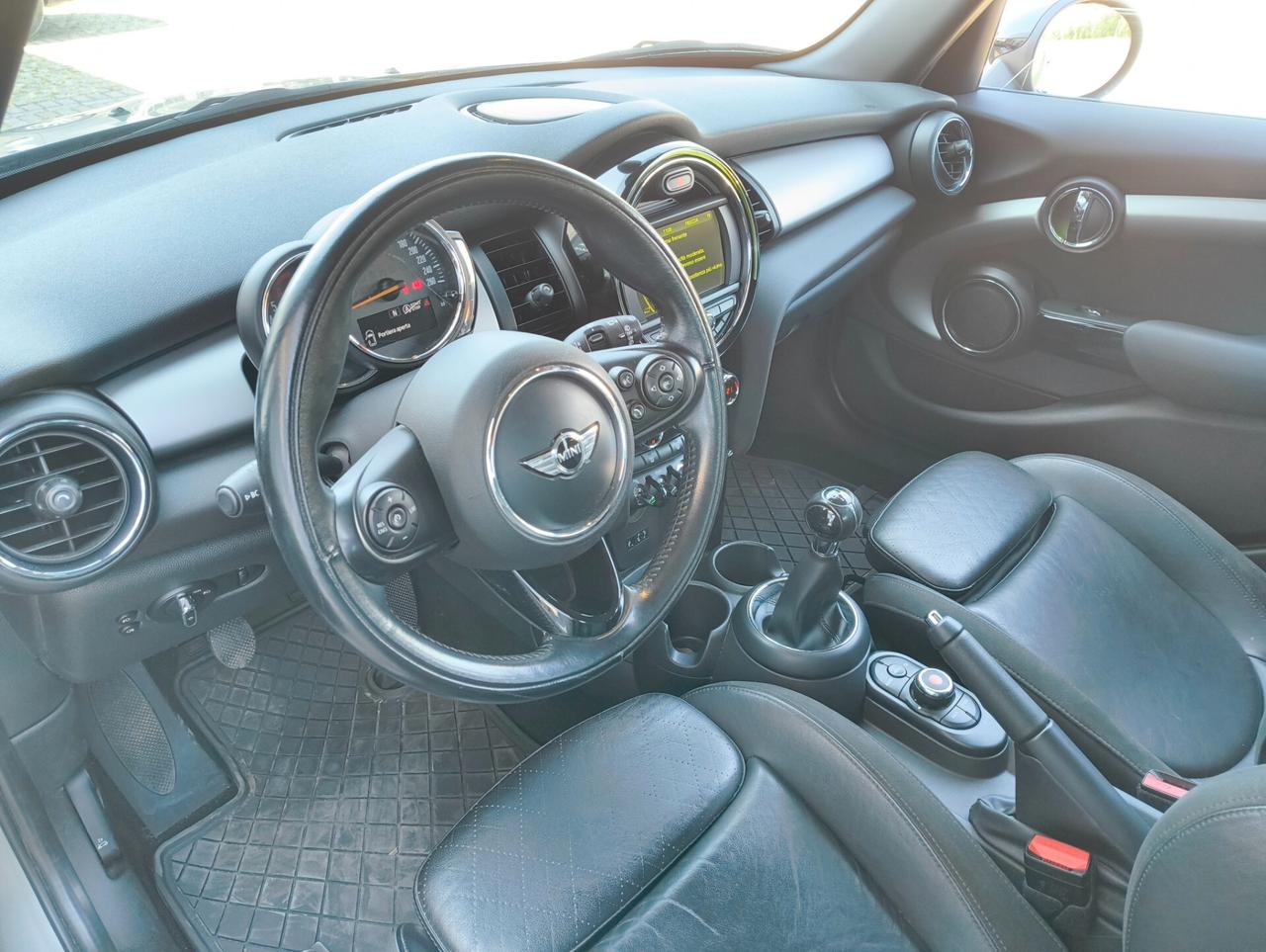 Mini 1.5 Cooper D Hype