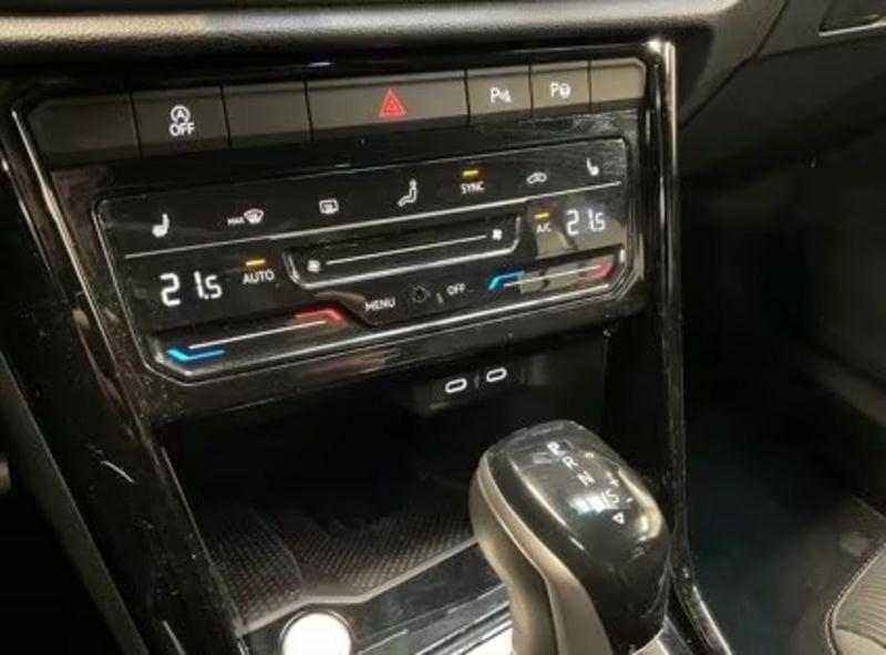 Volkswagen T-Roc 1.5 TSI ACT R-Line DSG LED NAVI CAMERA