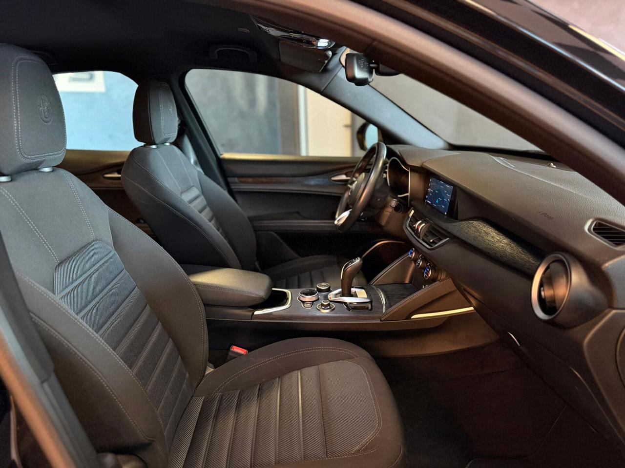 Alfa Romeo Stelvio 2.2 Turbodiesel 160 CV AT8 RWD Business