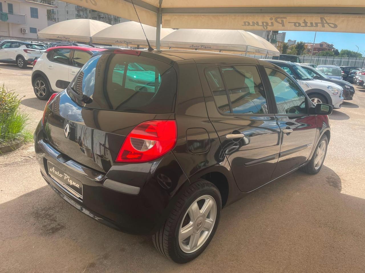 Renault Clio 1.5 dCi 85CV 5 porte Rip Curl