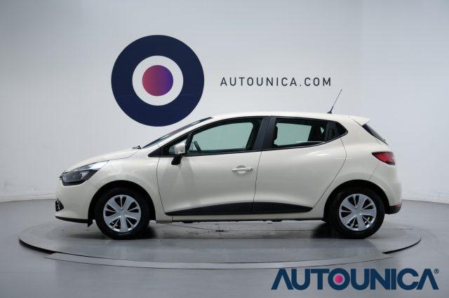 RENAULT Clio 1.2 75 CV 5 PORTE LIFE NEOPATENTATI