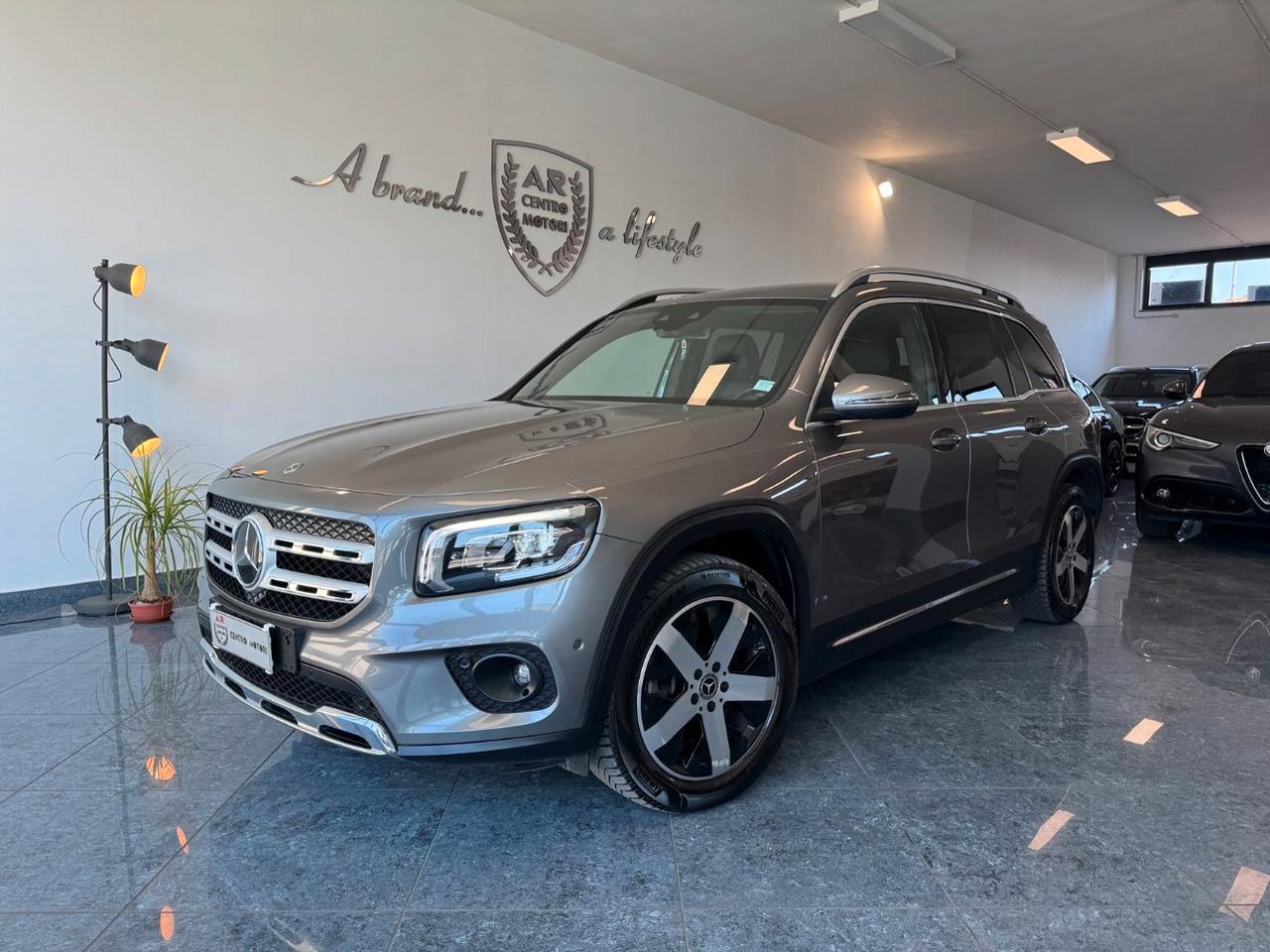 Mercedes GLB 200 d Sport Plus Cockpit Dash Cam Carplay