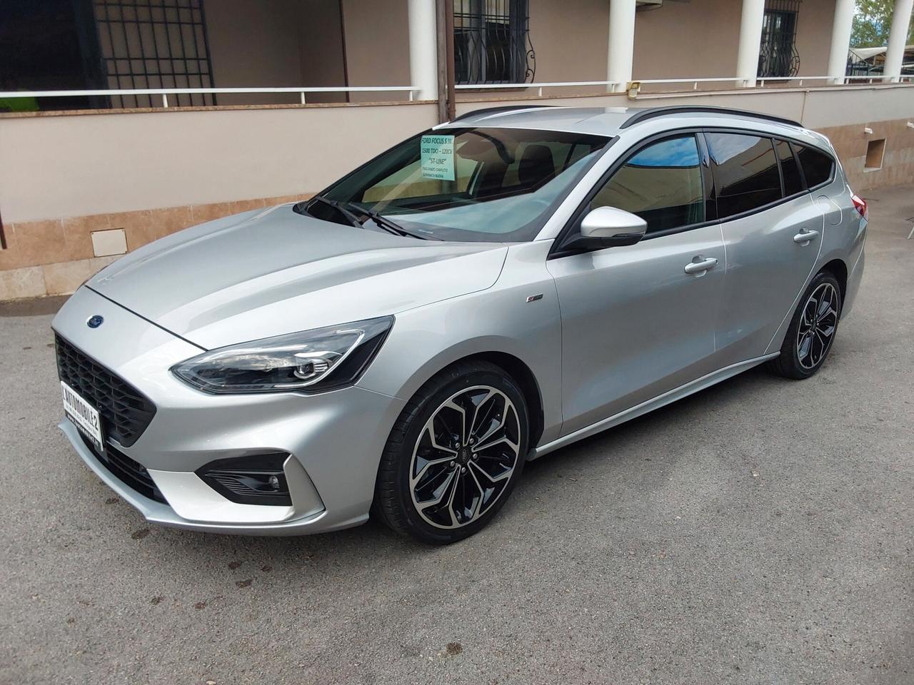 Ford Focus 1.5 120 CV SW ST-Line Super Accessoriata Cambio Manuale.
