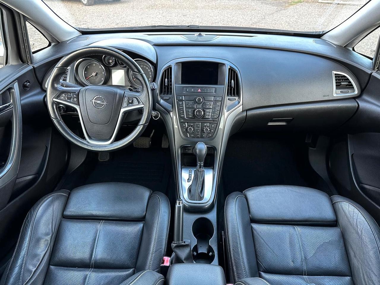 Opel Astra 2.0 CDTI 165CV Sports Tourer Elective