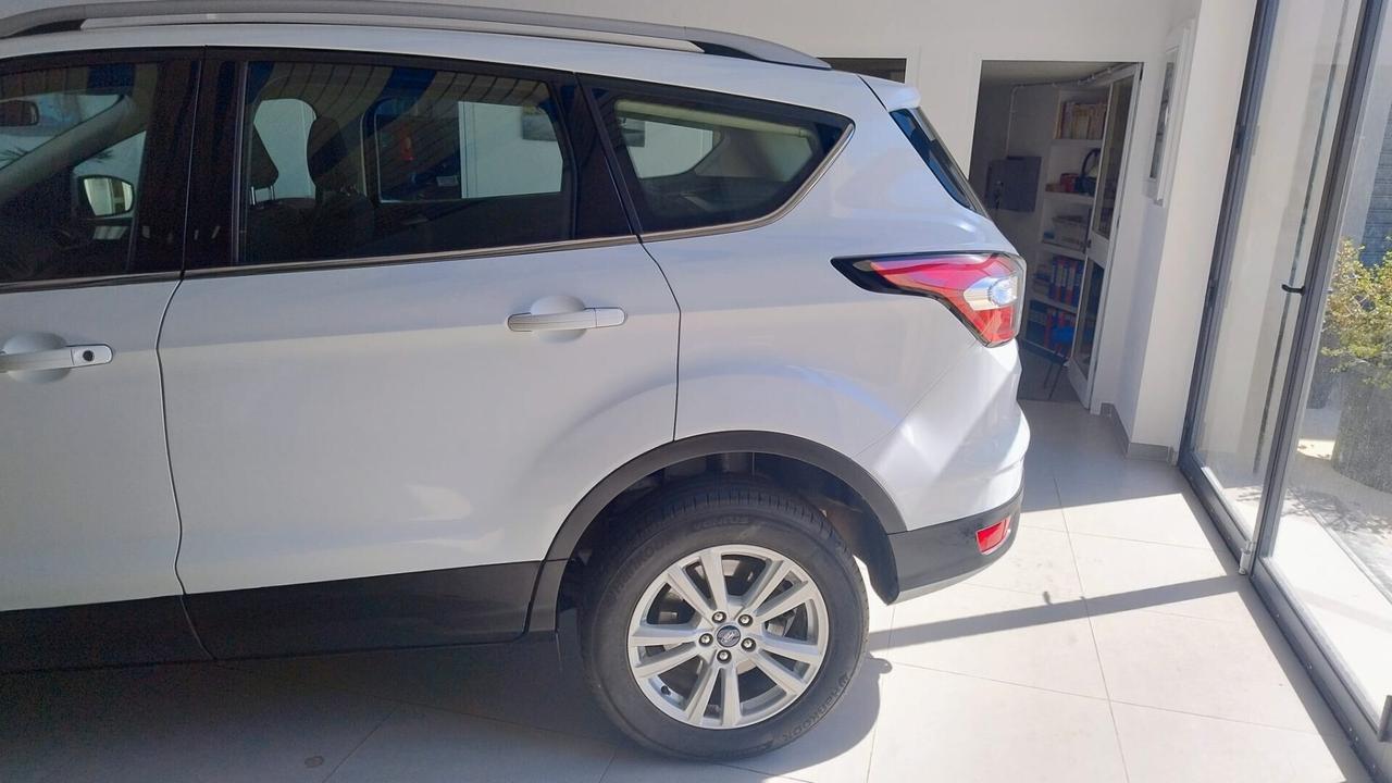 Ford Kuga 1.5 TDCI 120 CV S&S 2WD Titanium